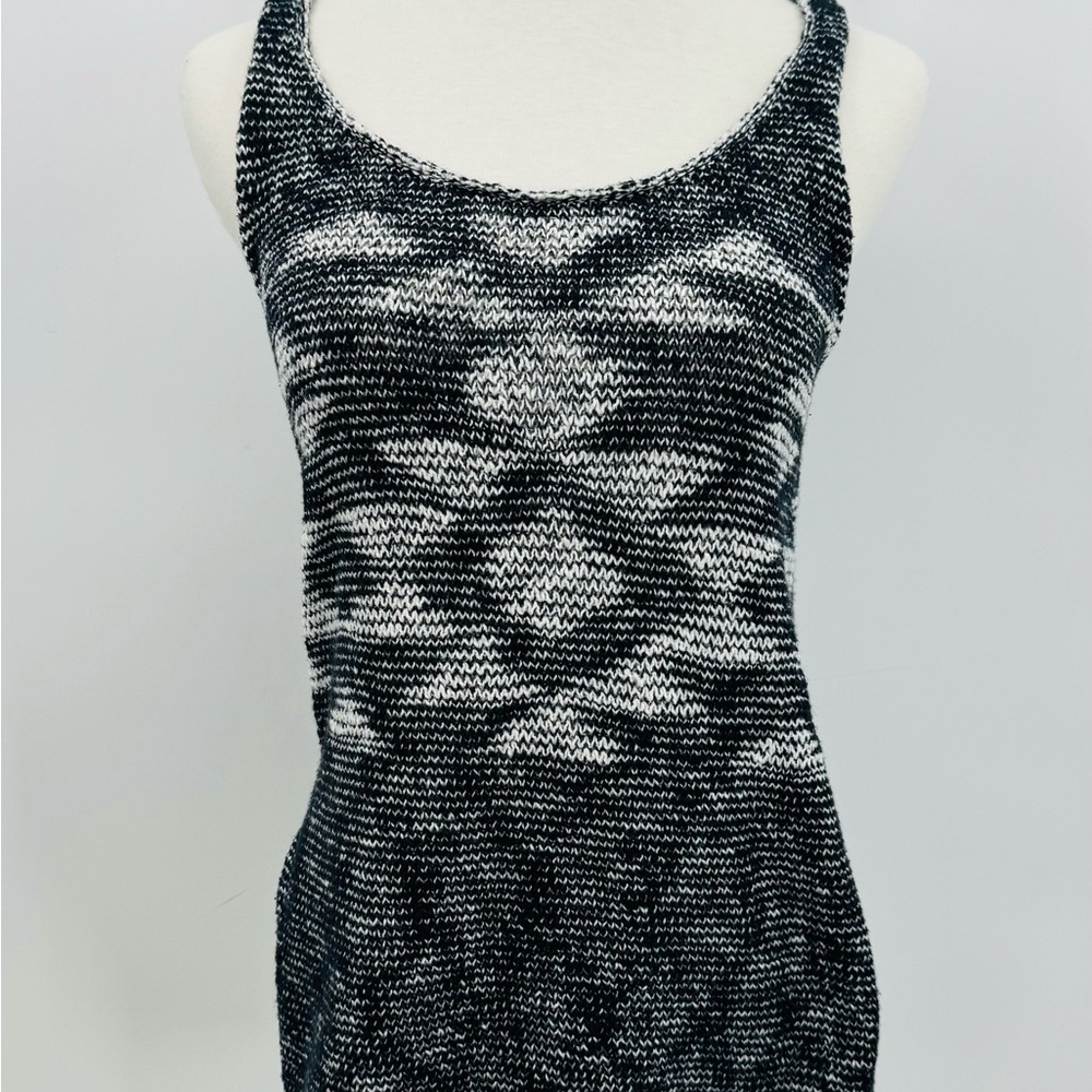Hollister Black and White Knit Scoop Tank Top - Women's XS/S
